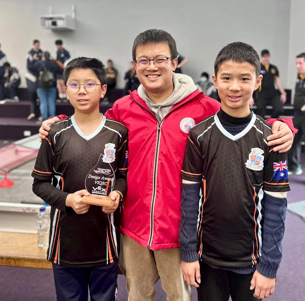 93131G "Pyromania" Wins Melbourne VEX IQ Tournament Design Award
